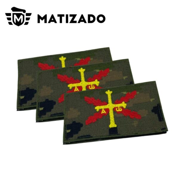 PARCHE PARA CASCO DE COMBATE O UNIFORME DEL EJERCITO ESPAÑOL CON EL ASPA DE BORGOÑA. ACABADO EN VELCRO Y SOBRE TELA RIP STOP