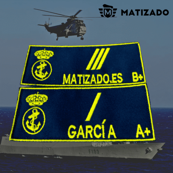 Galleta militar de pecho bordada armada española azul