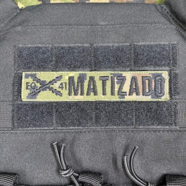 Nametape con Aspa de Borgoña y nombre de equipo/unidad
