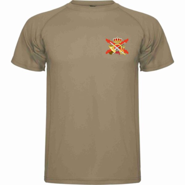 Camiseta técnica con Aspa de Borgoña y arma